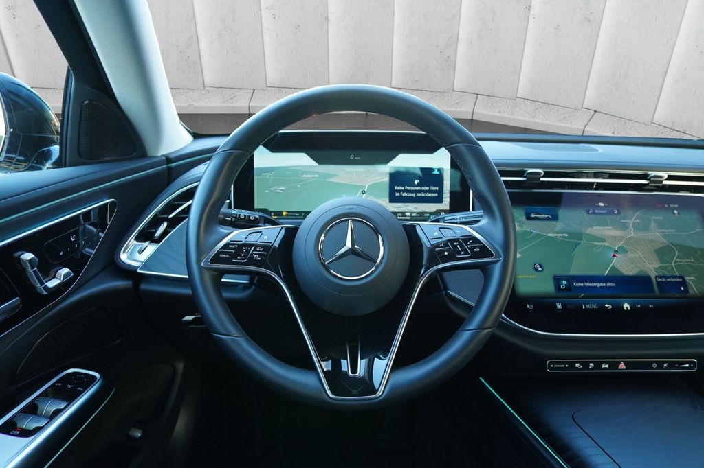 Mercedes-Benz E 300 2024