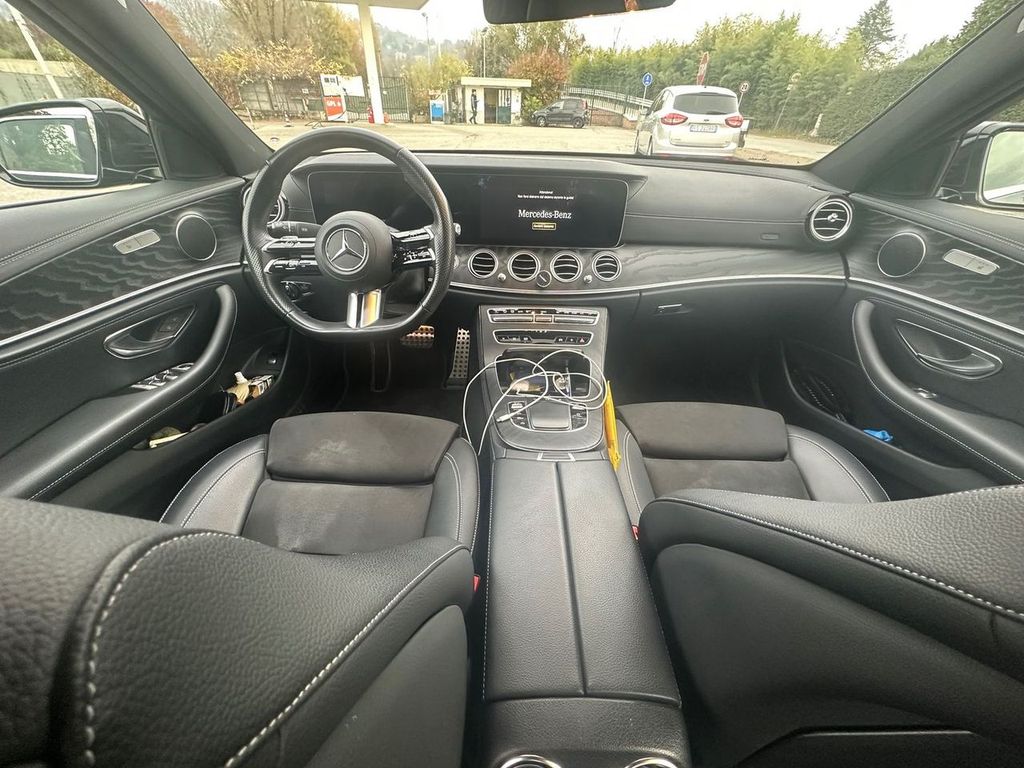 Mercedes-Benz Other 2024