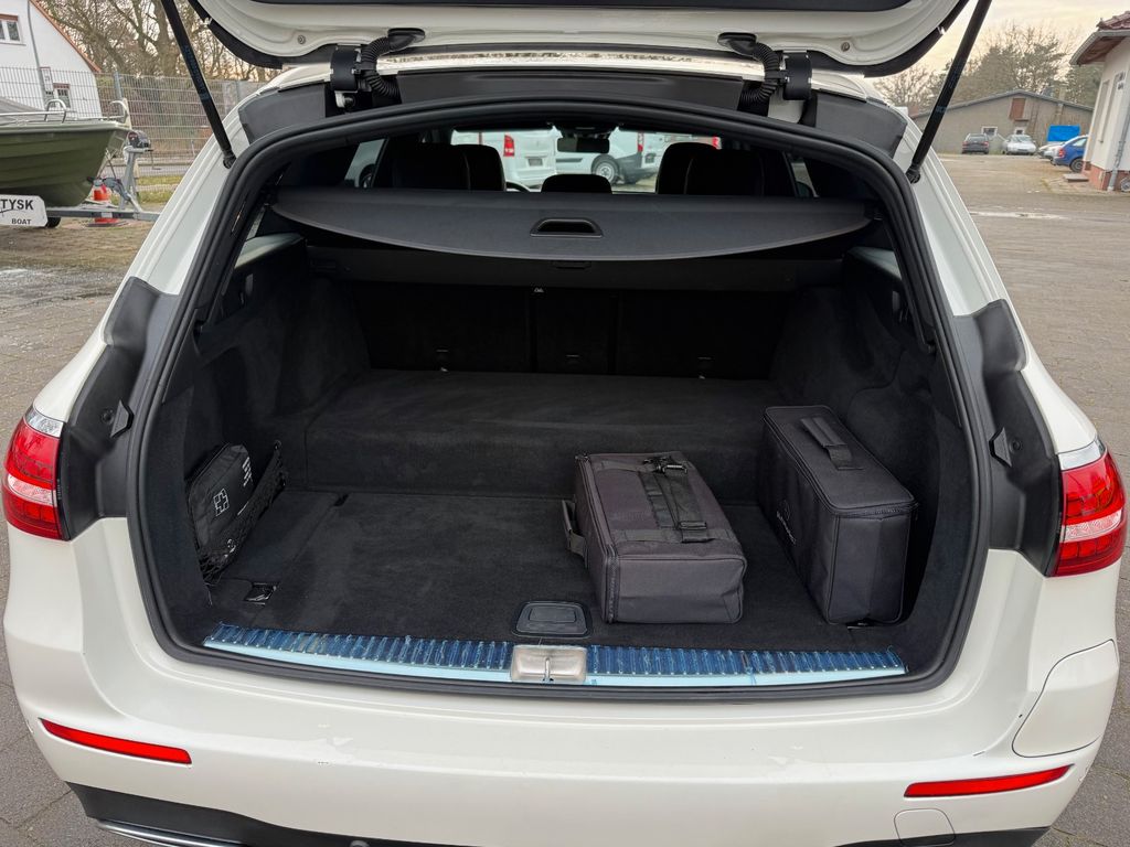 Mercedes-Benz E 300 2021