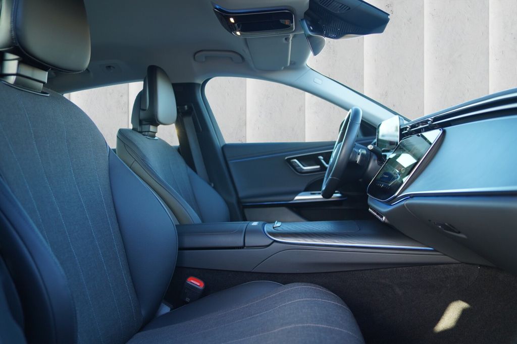 Mercedes-Benz E 300 2024