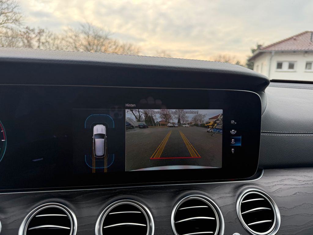 Mercedes-Benz E 300 2021