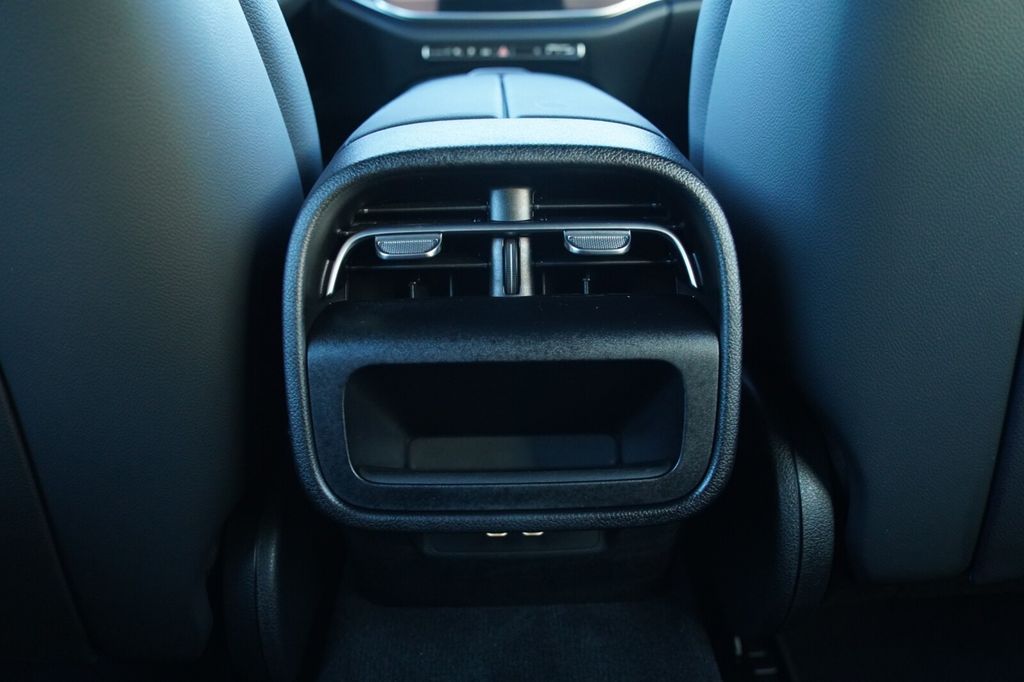 Mercedes-Benz E 300 2024