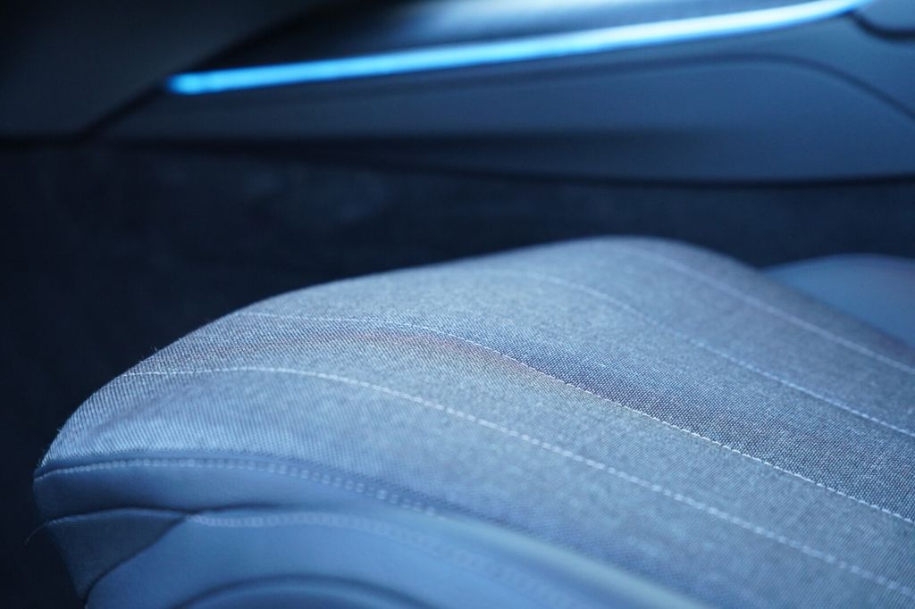 Mercedes-Benz E 300 2024