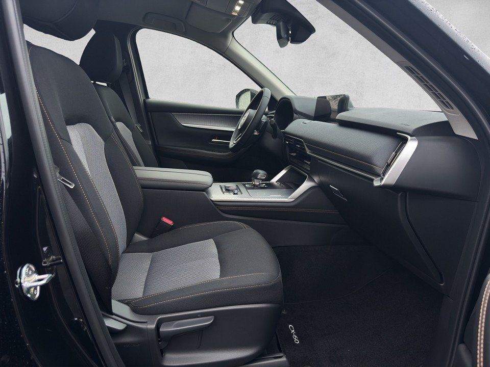 Mazda CX-60 2025