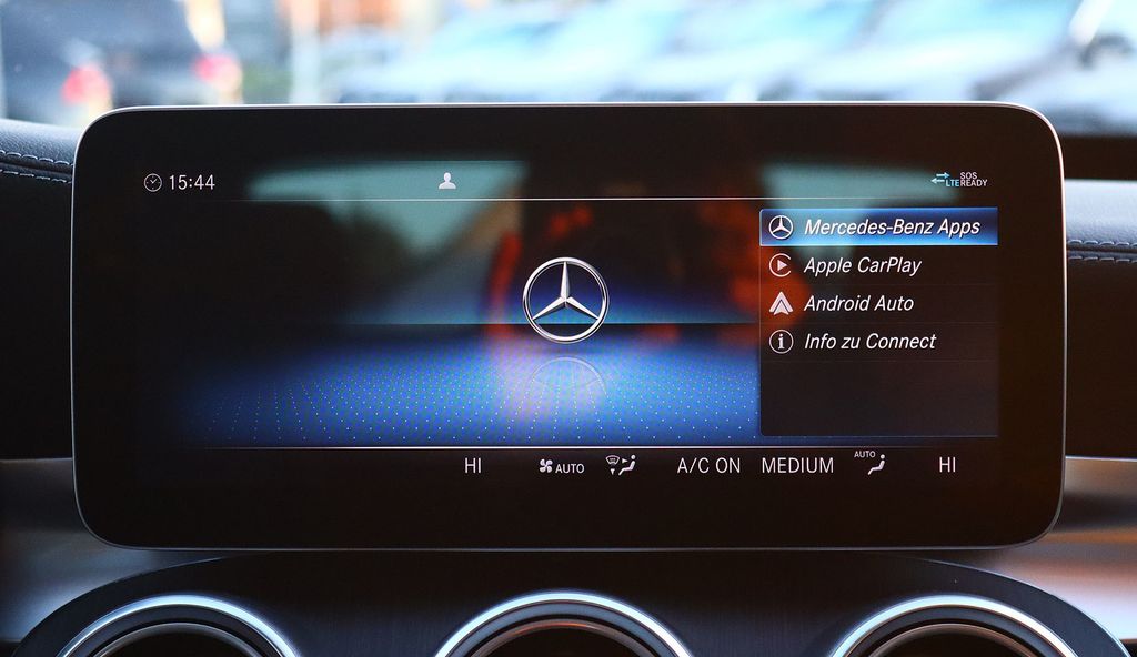 Mercedes-Benz C 300 2020