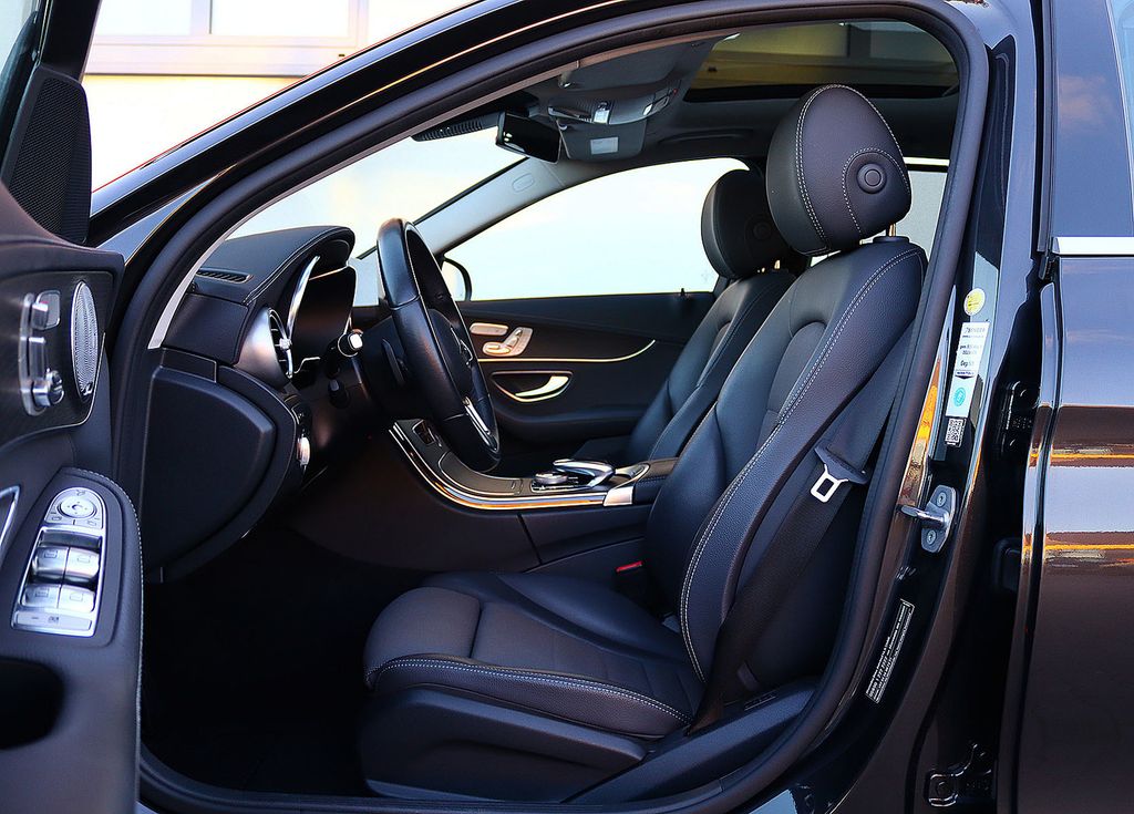 Mercedes-Benz C 300 2020