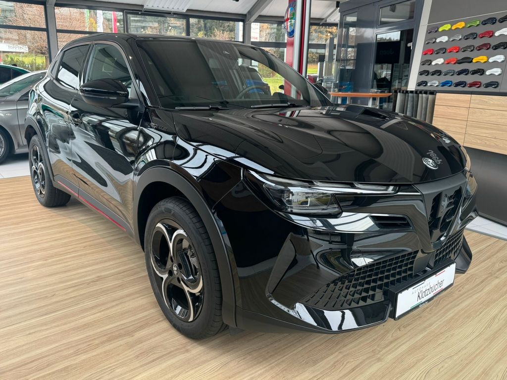 Alfa Romeo Junior 2024