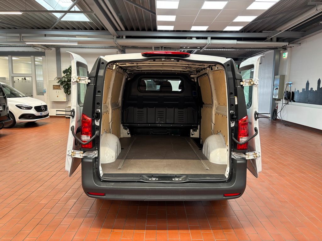 Mercedes-Benz Vito 2024