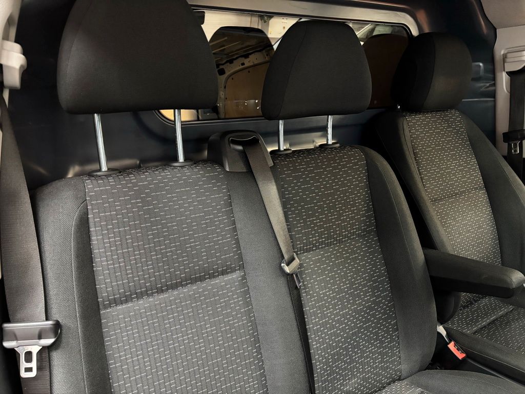 Mercedes-Benz Vito 2024