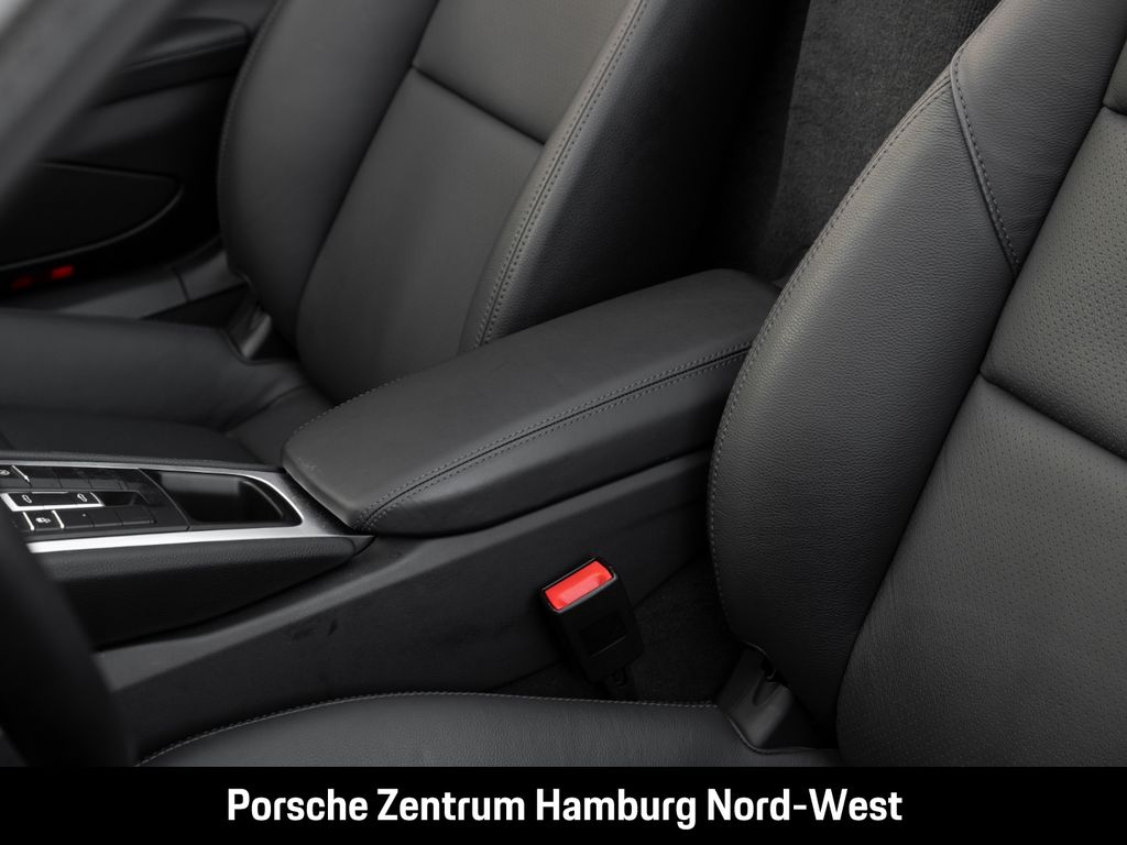 Porsche Boxster 2024