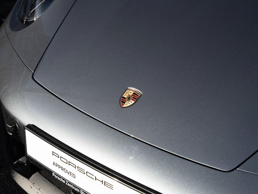 Porsche 992 2024