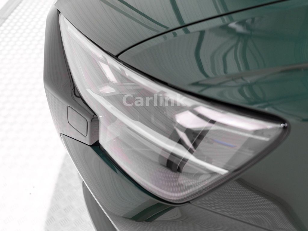 Audi RSQ8 2025
