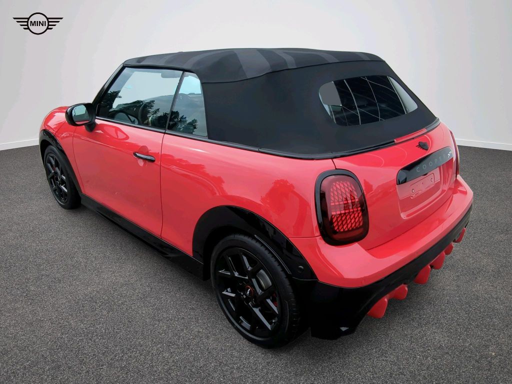 MINI John Cooper Works Cabrio 2024