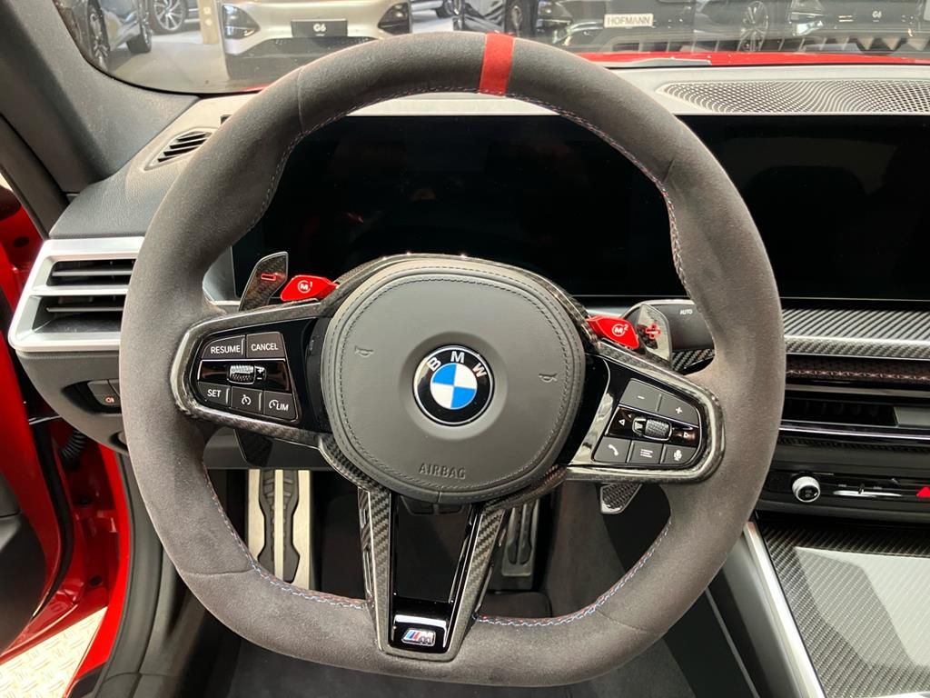 BMW M4 2025