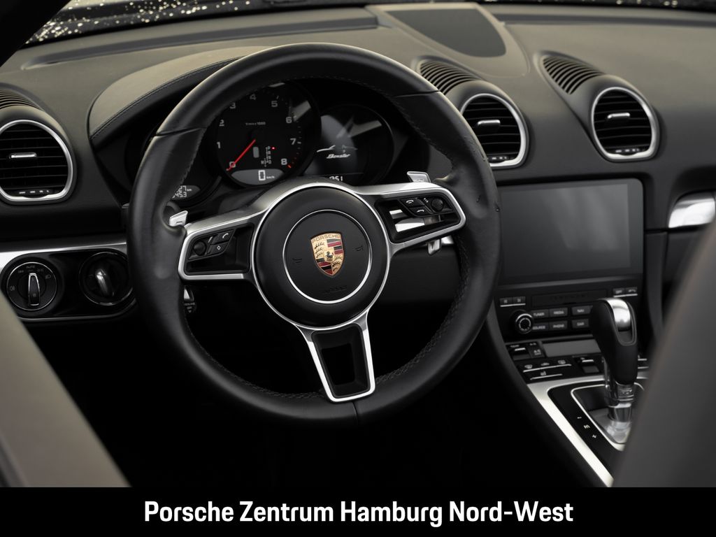 Porsche Boxster 2024