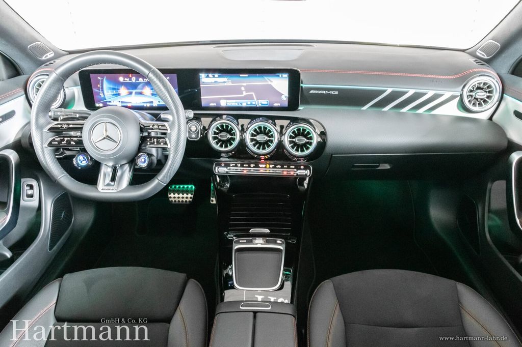 Mercedes-Benz CLA 350 2024