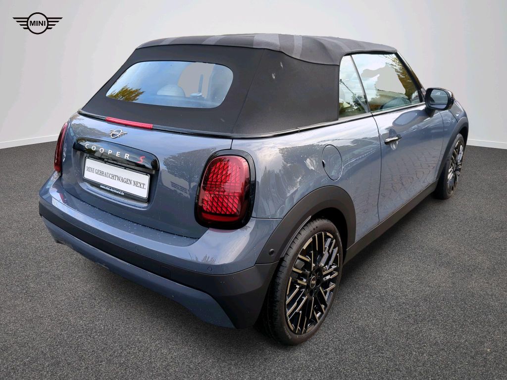 MINI Cooper S Cabrio 2024