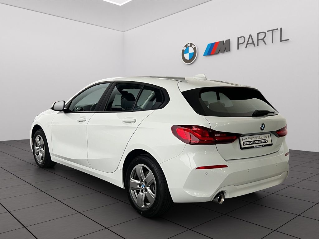 BMW 116 2024