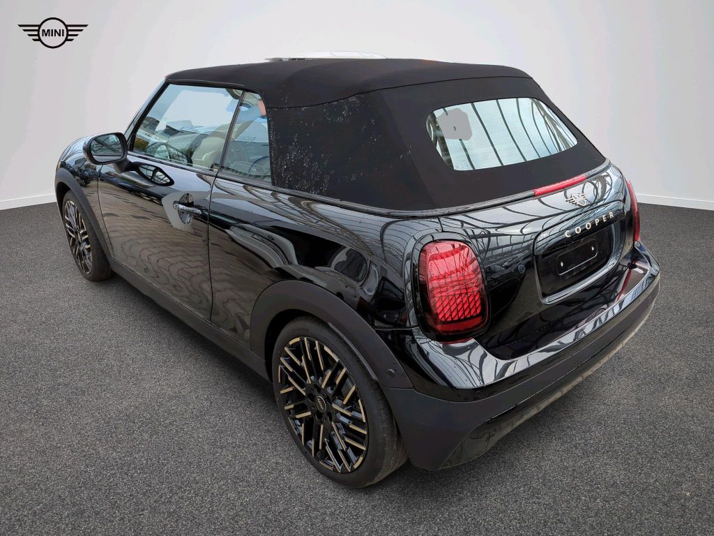 MINI Cooper Cabrio 2024