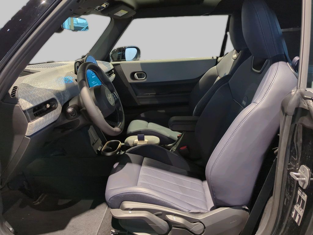 MINI Cooper Cabrio 2024