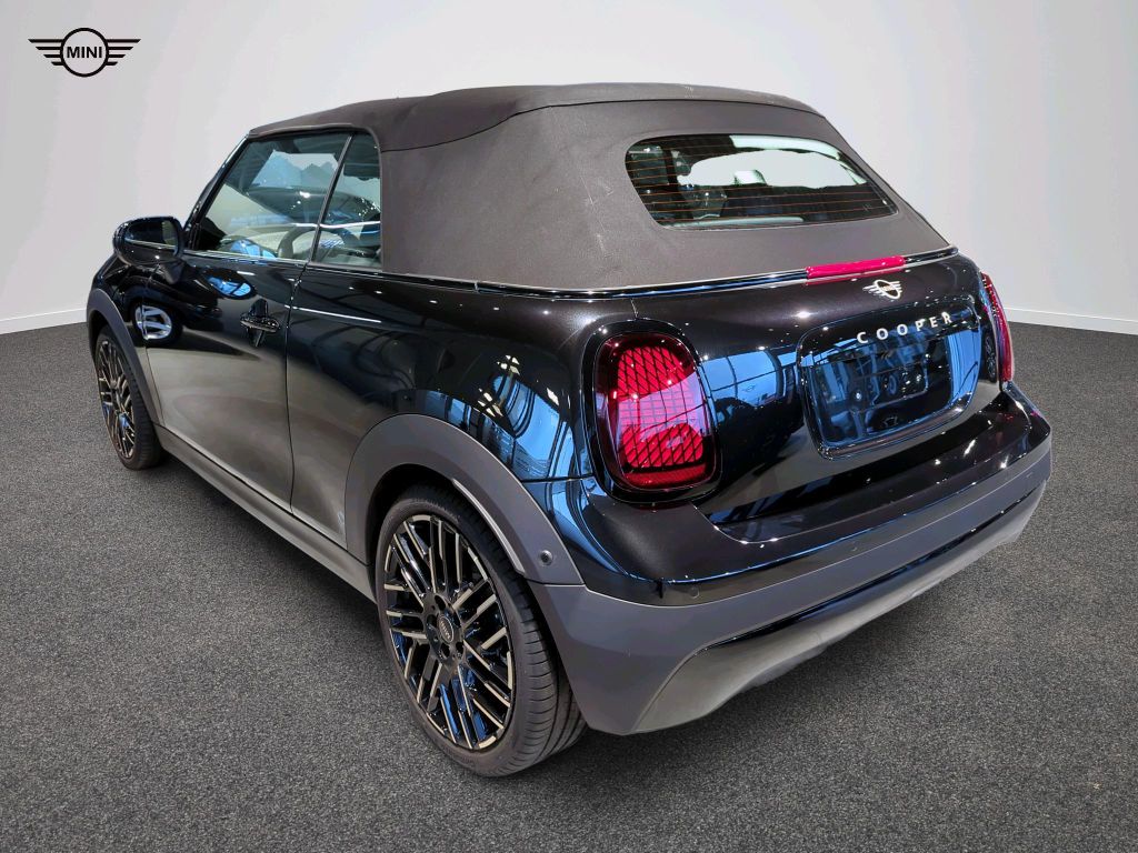 MINI Cooper Cabrio 2024