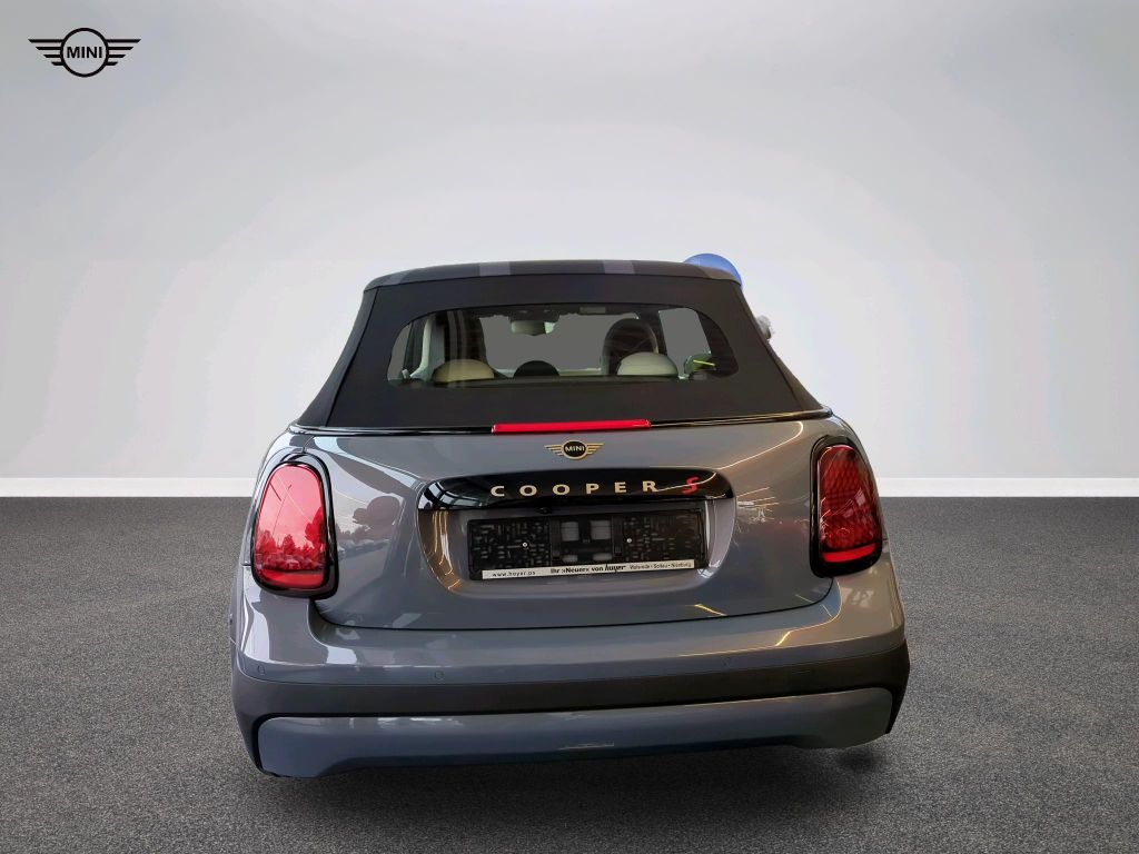 MINI Cooper S Cabrio 2024