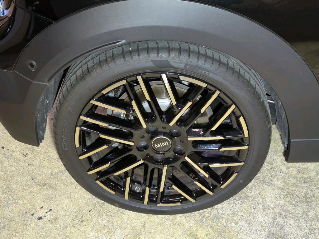 MINI Cooper Cabrio 2024