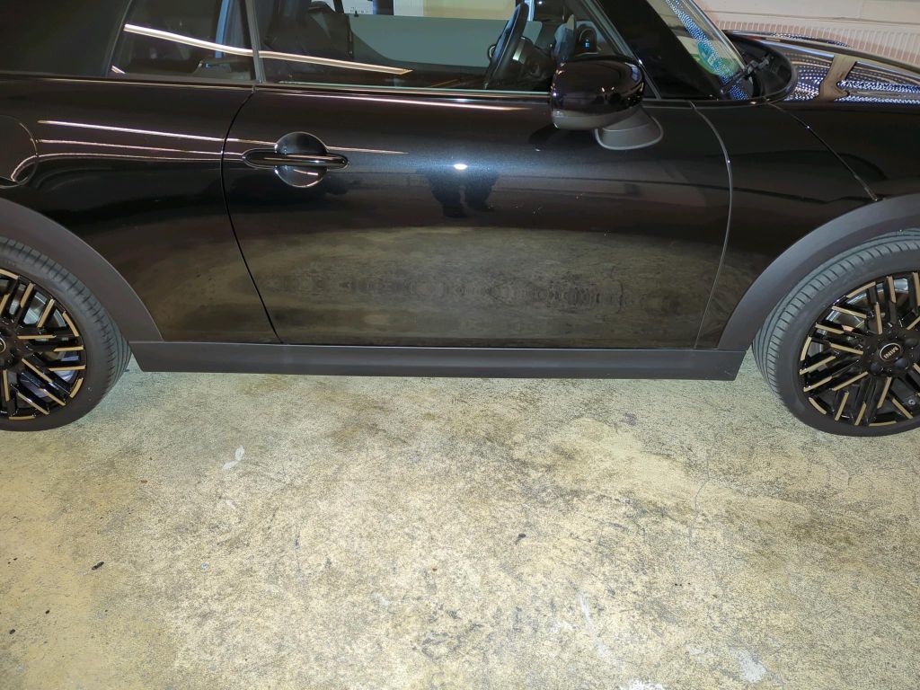 MINI Cooper Cabrio 2024