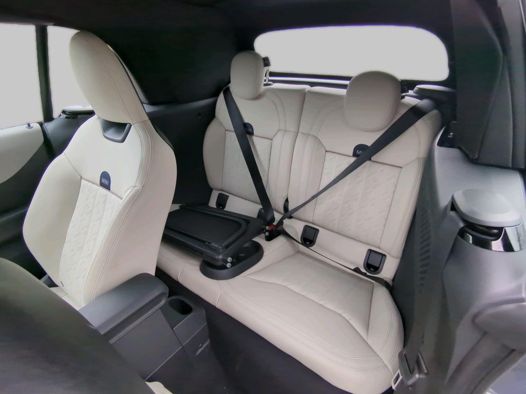 MINI Cooper S Cabrio 2024