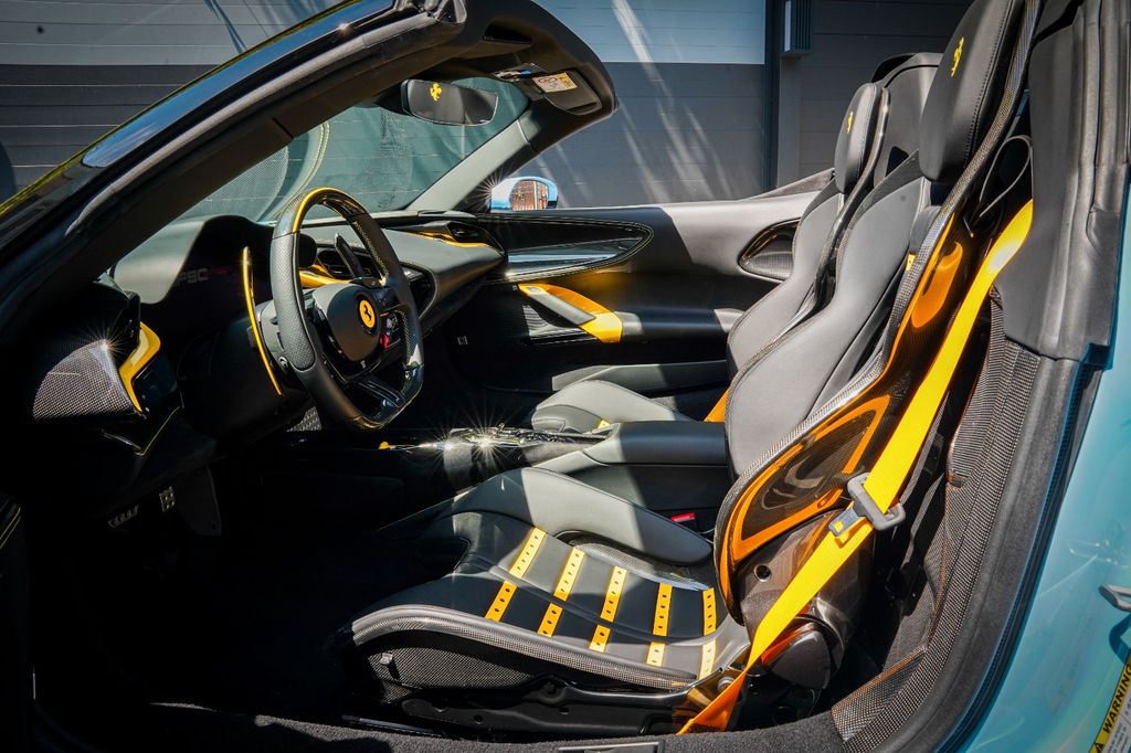Ferrari SF90 2023