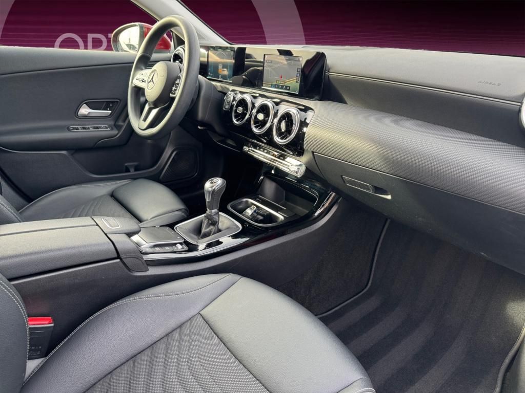 Mercedes-Benz A 180 2022