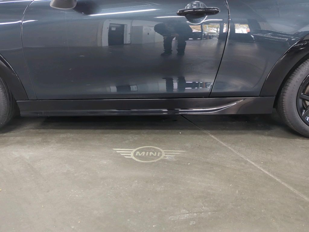 MINI John Cooper Works Cabrio 2024