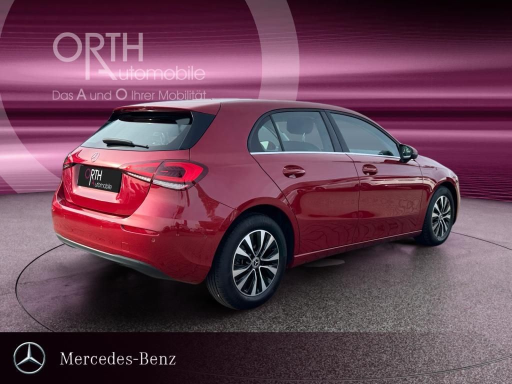 Mercedes-Benz A 180 2022