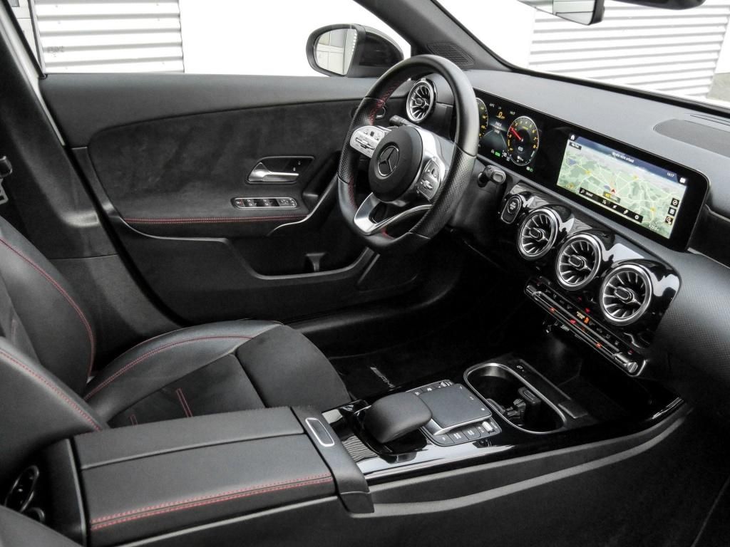 Mercedes-Benz A 250 2021
