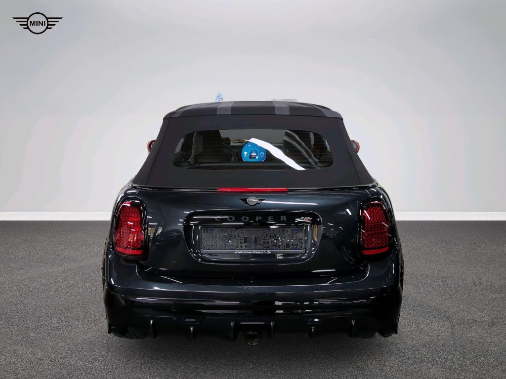 MINI John Cooper Works Cabrio 2024