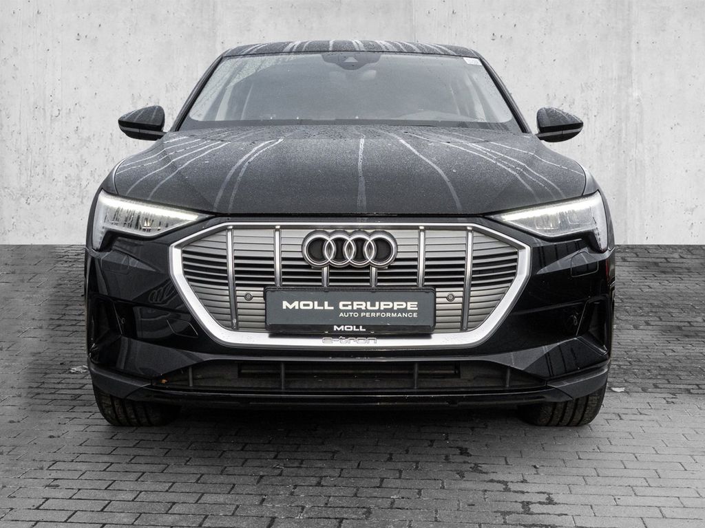 Audi e-tron 2022
