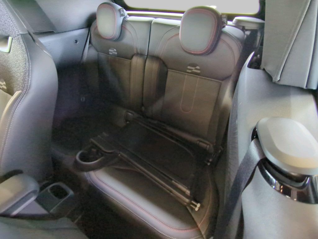 MINI John Cooper Works Cabrio 2024