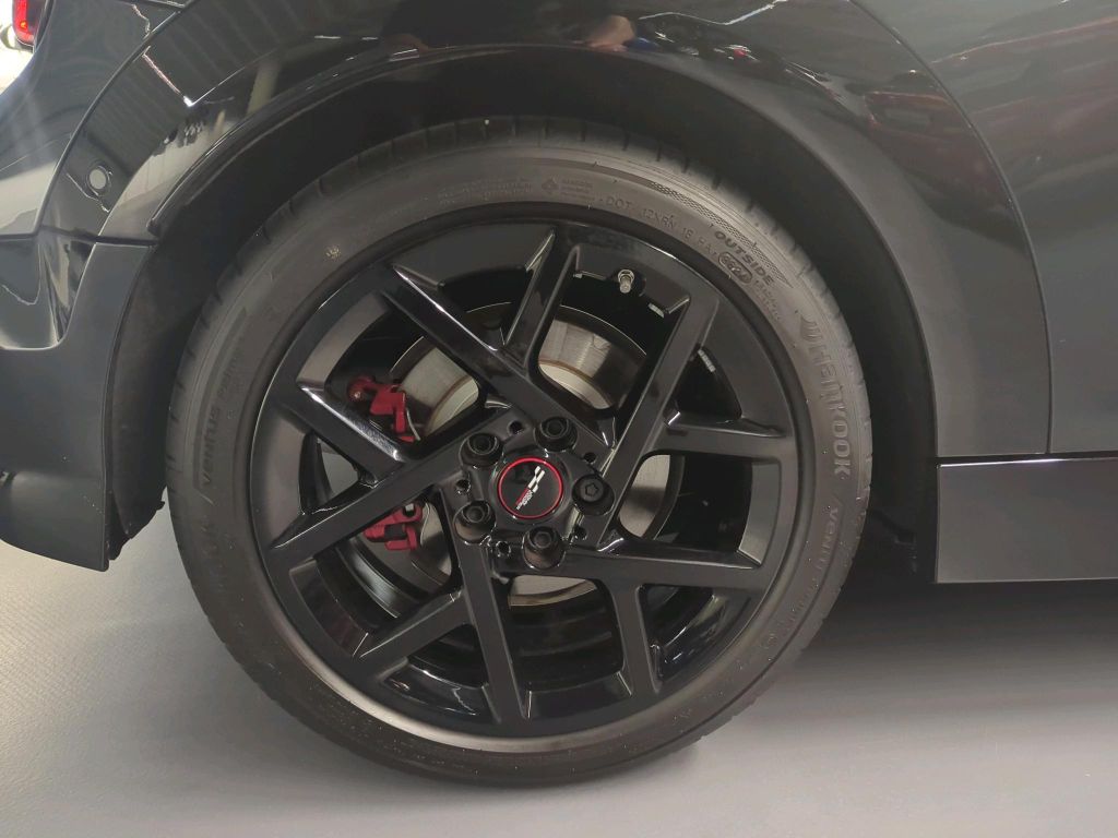 MINI John Cooper Works Cabrio 2024