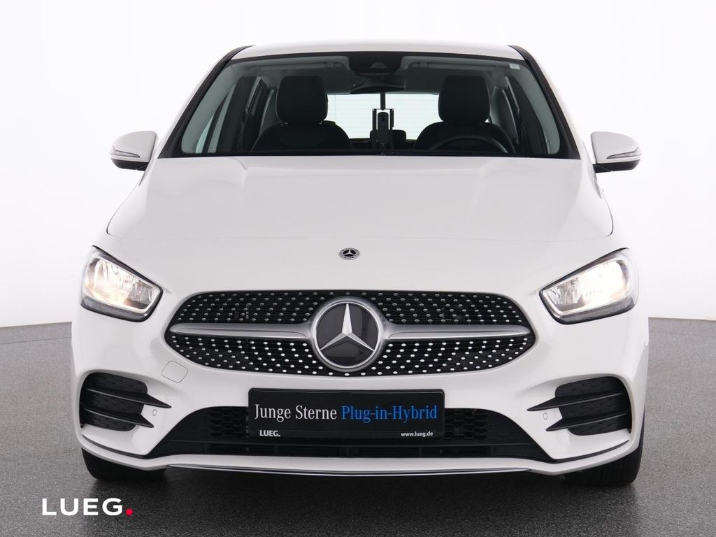 Mercedes-Benz B 250 2022