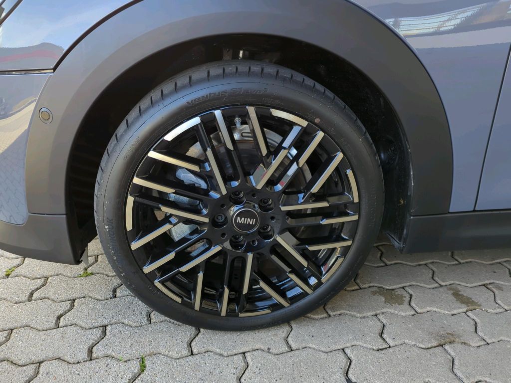 MINI Cooper S Cabrio 2024