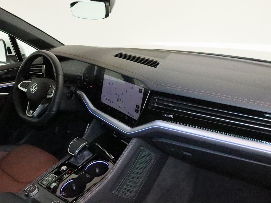 Volkswagen Touareg 2025