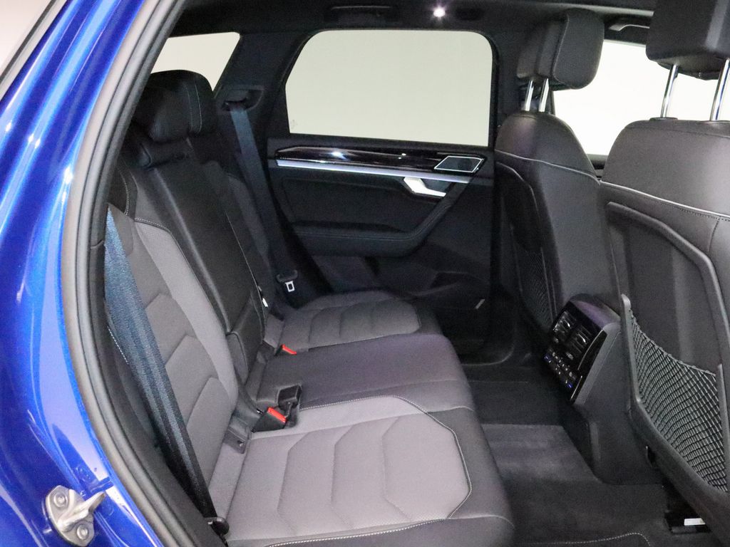 Volkswagen Touareg 2025