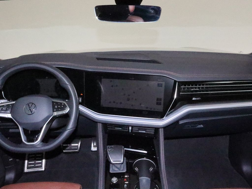 Volkswagen Touareg 2025