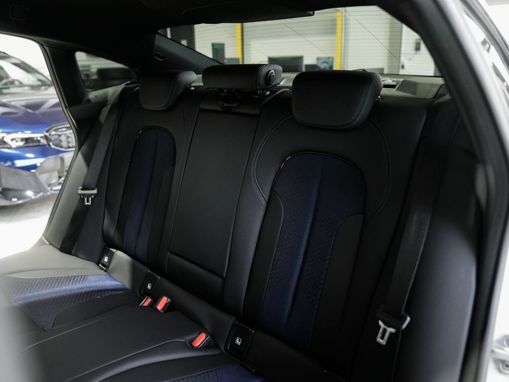 BMW 218 Gran Coupé 2023