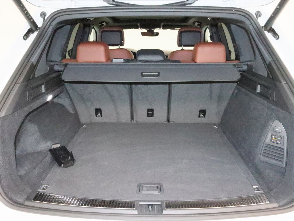 Volkswagen Touareg 2025