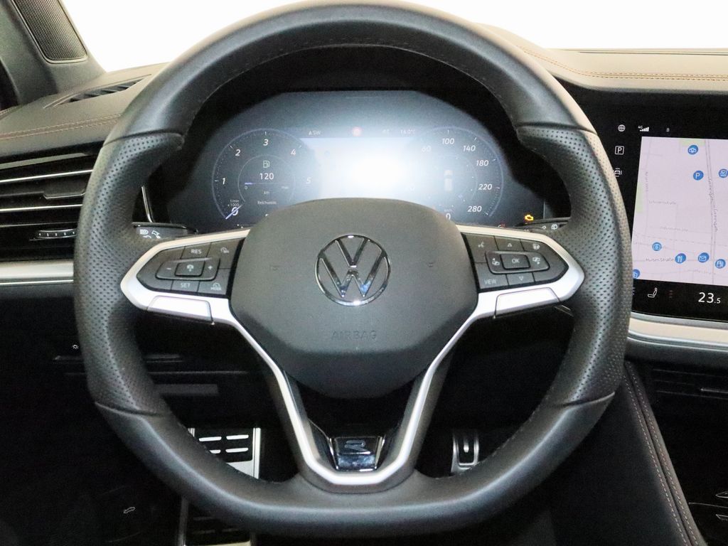 Volkswagen Touareg 2025