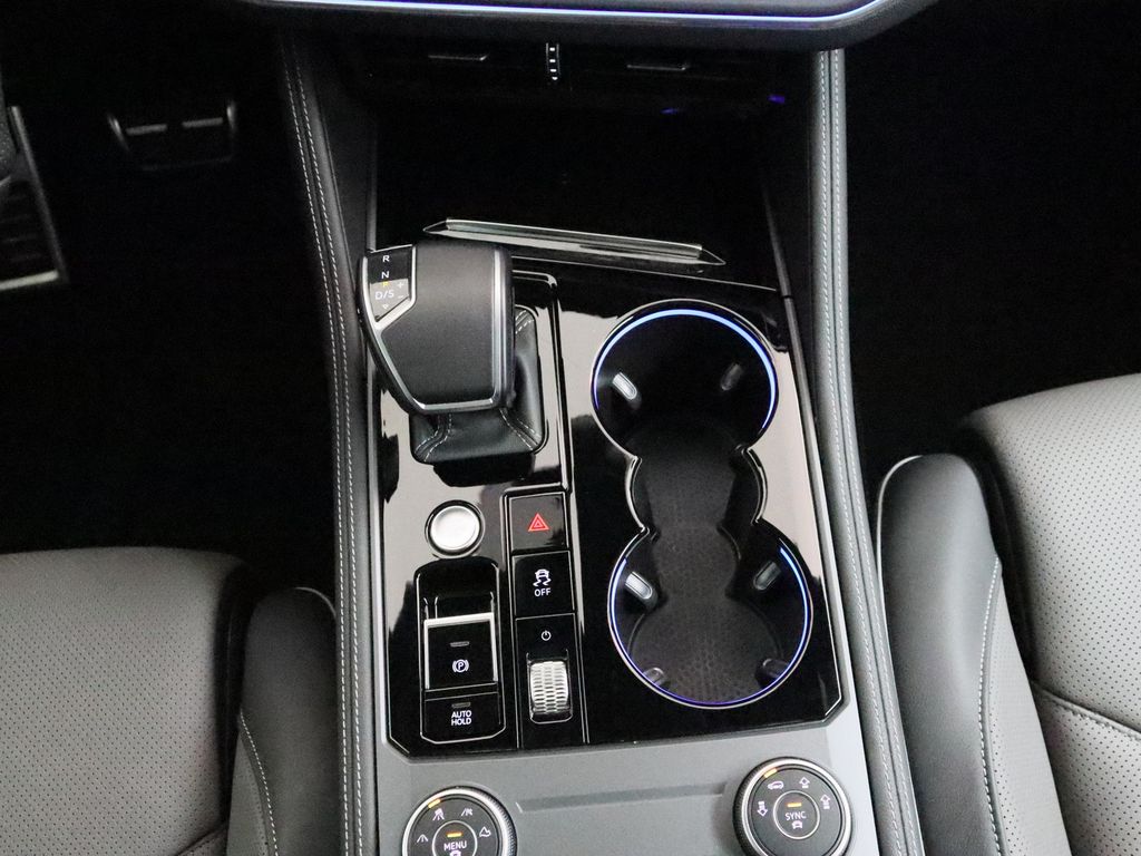 Volkswagen Touareg 2025