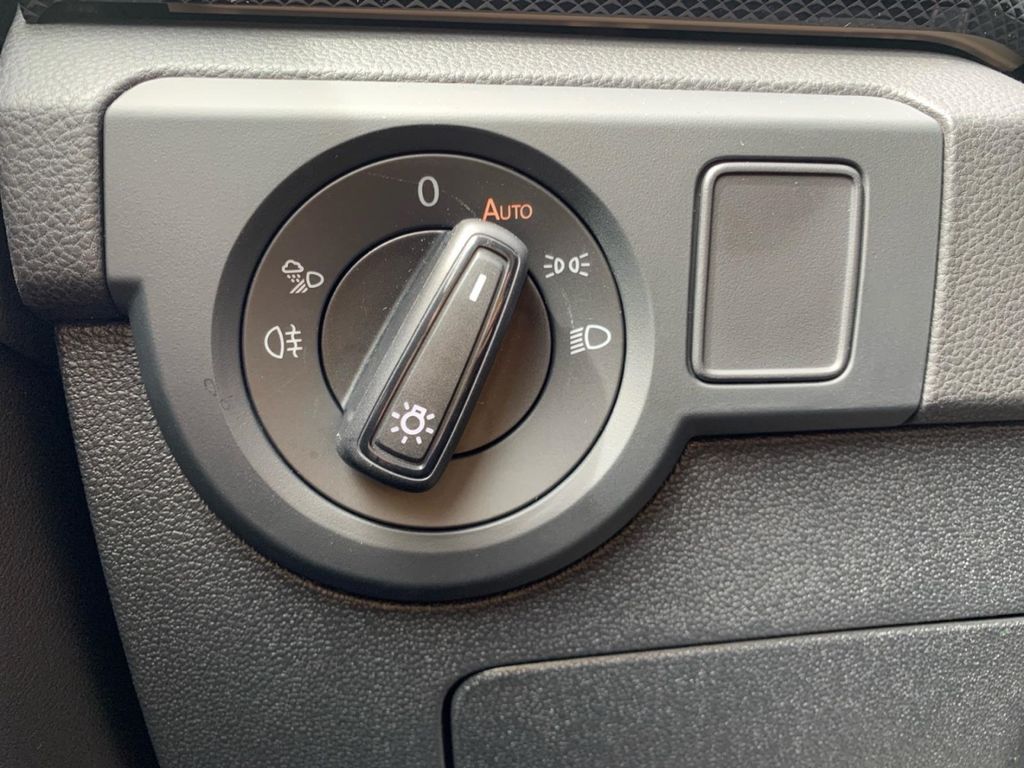 Volkswagen T-Cross 2024