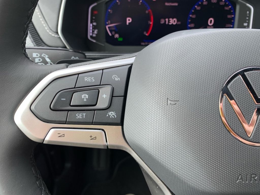 Volkswagen T-Cross 2024