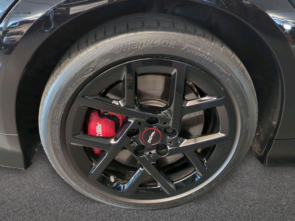 MINI John Cooper Works Cabrio 2024